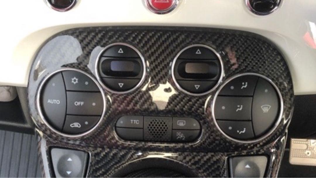 フィアット500 .アバルト595.500 オートエアコン用アルミリング！