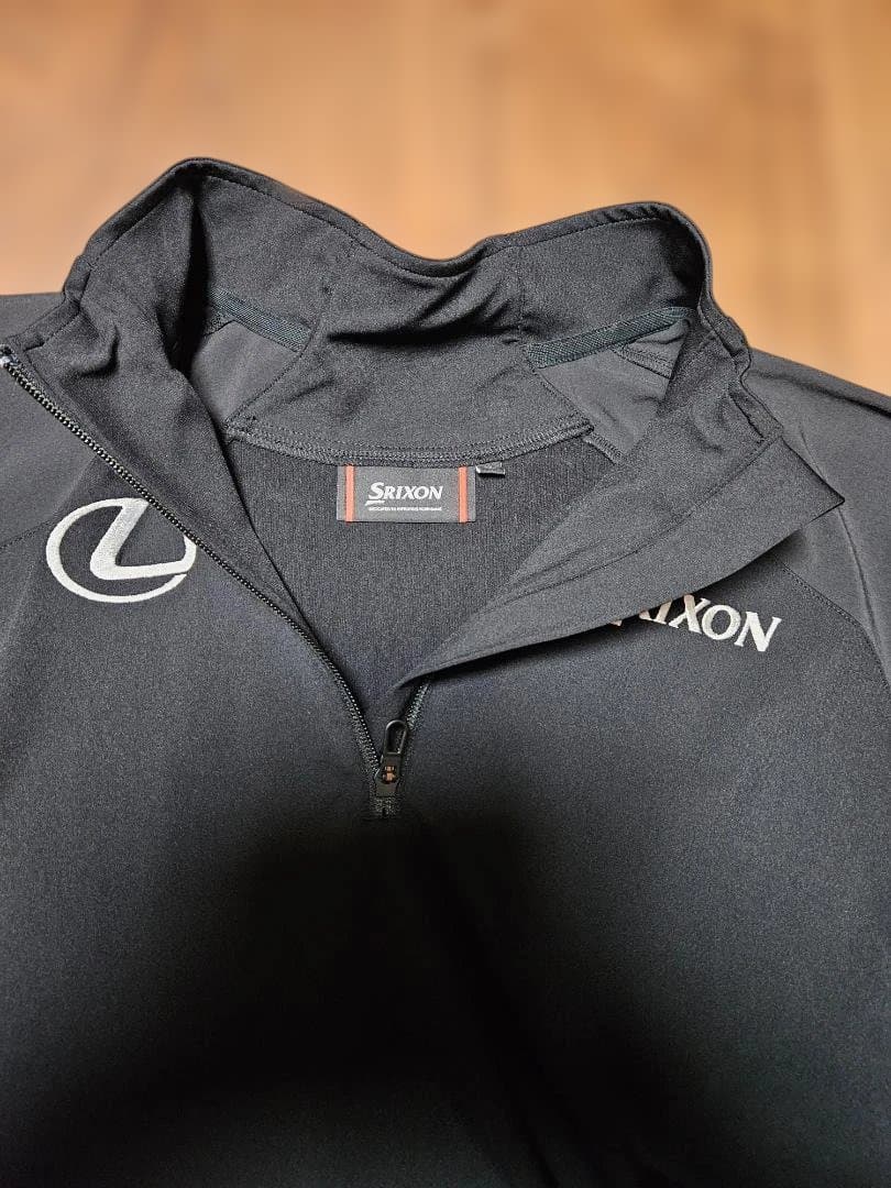 k*6様 松山選手モデルSrixonカラーブロックハーフジップアップジャケットs