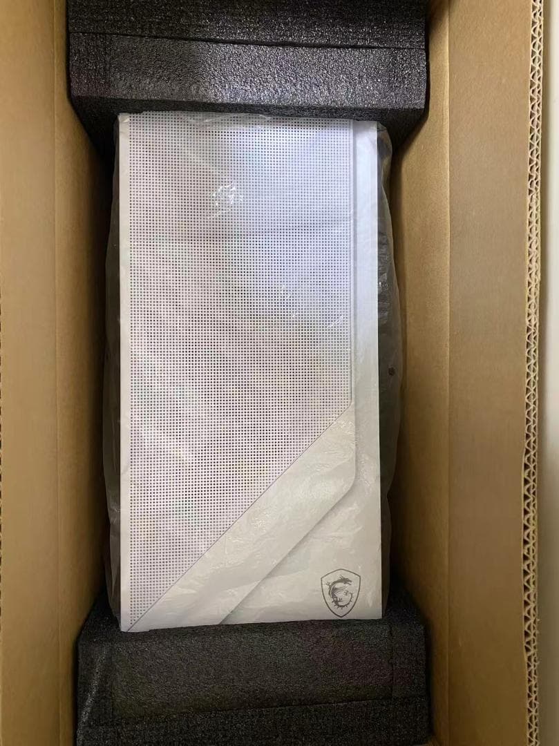 ほぼ未使用 MSI MAG FORGE 320R AIRFLOW WHITE