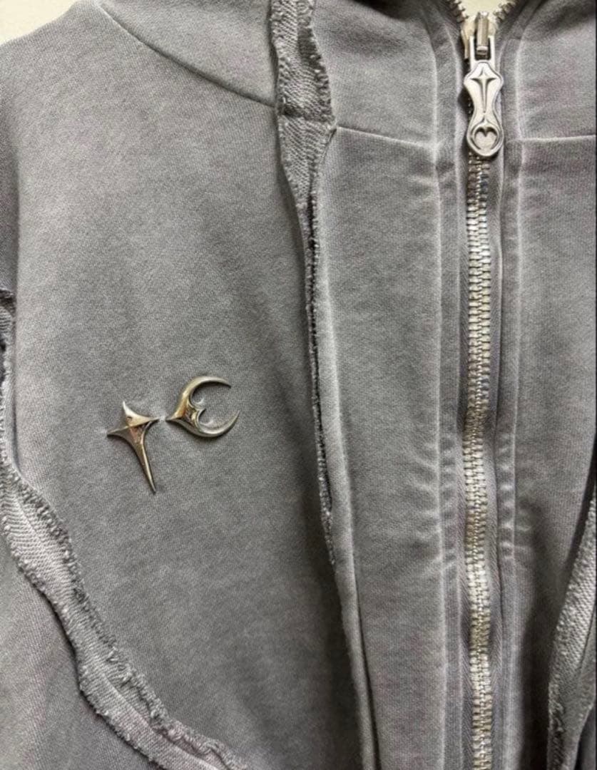 Thug Club グラディエーターパーカー