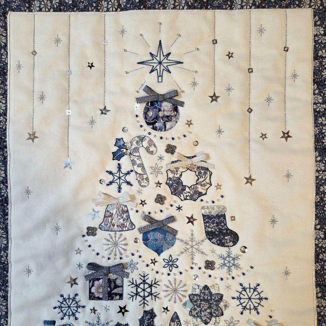 ■専用■アップリケタペストリー完成品《ノエル～青の世界～》