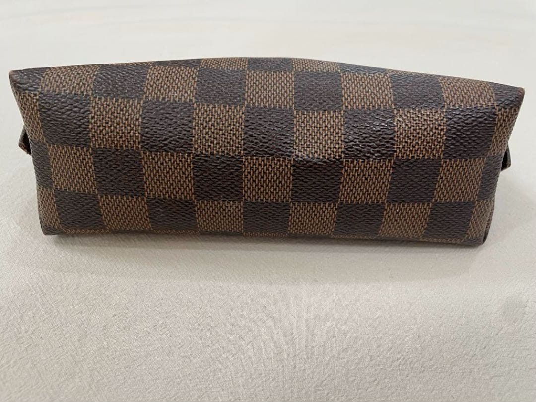 ルイ・ヴィトンポーチのポシェット・コスメティック PM