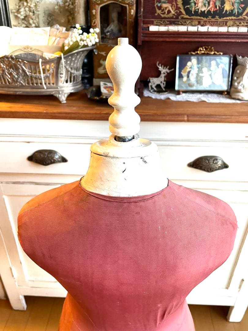 超レア　フランスアンティーク　チャイルドトルソー　ブローチ＆布花付き　たのメル便