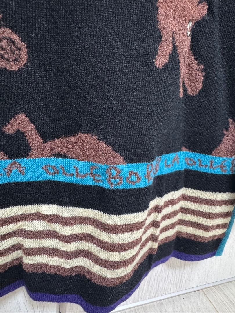 アルベロベロ　OLLEBOREBLA 動物刺繍 長袖セーター