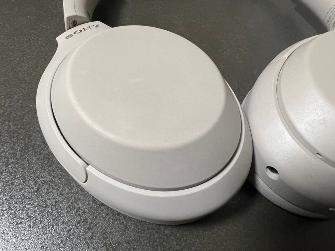 SONY ワイヤレスヘッドホン WH-1000XM4 本体のみ