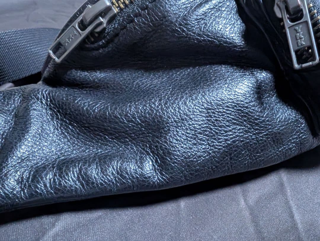 正規【美品】supreme レザーウエストバッグ　本革　ボディバッグ　17ss