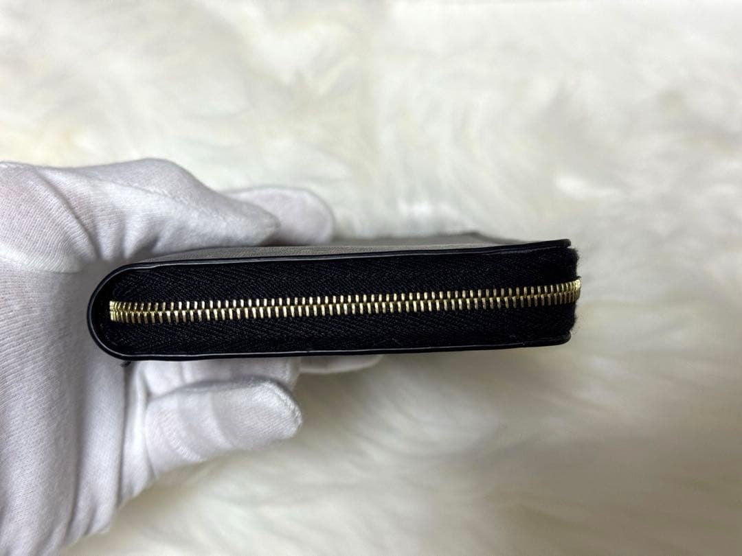 CELINE 長財布　ラウンドジップ　トリオンフ　最終値下げ　早い者勝ち