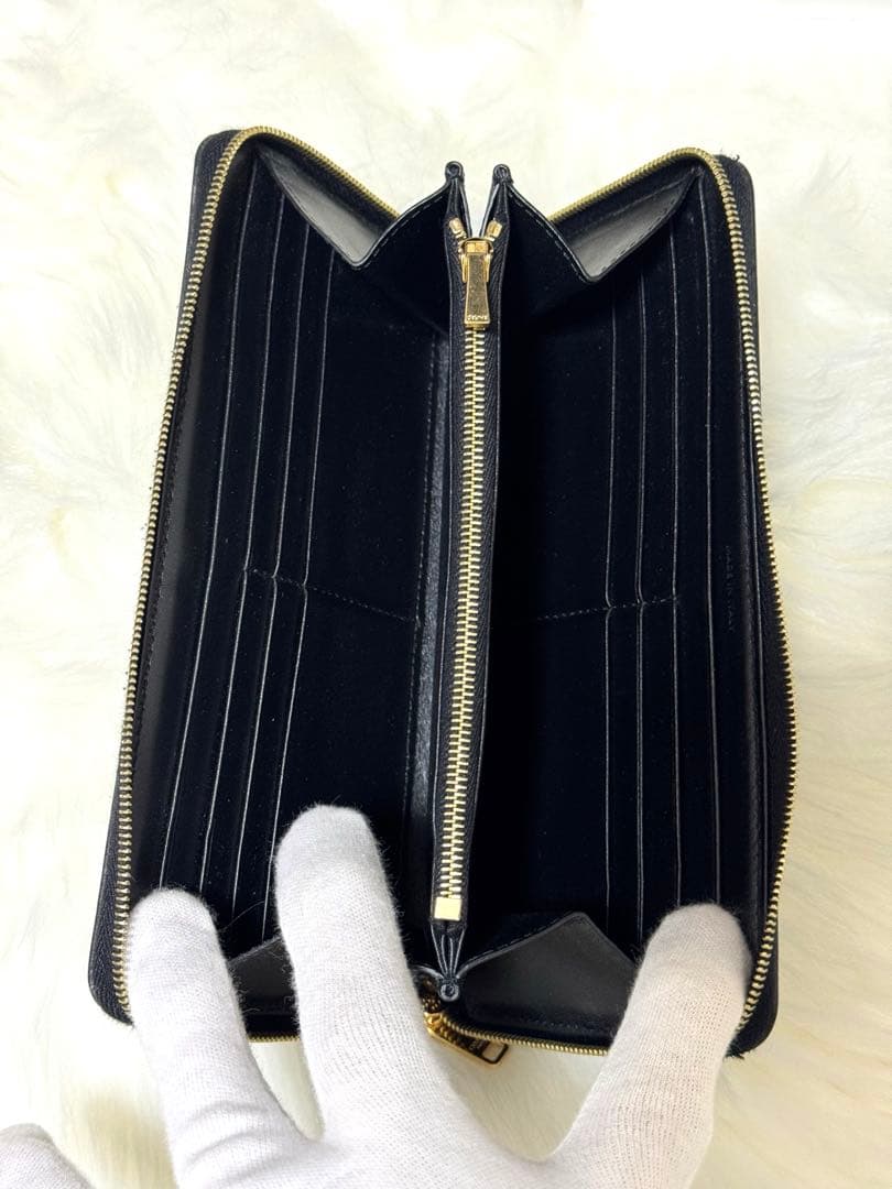 CELINE 長財布　ラウンドジップ　トリオンフ　最終値下げ　早い者勝ち