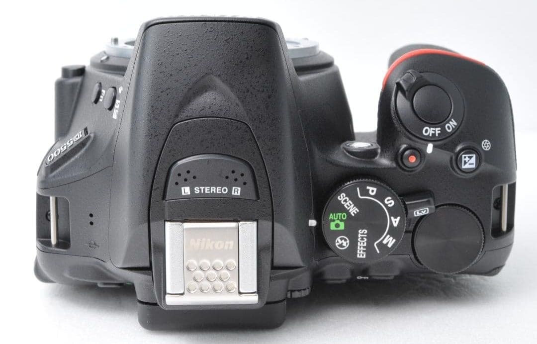 Nikon D5500 デジタル一眼レフ 本体とレンズセット