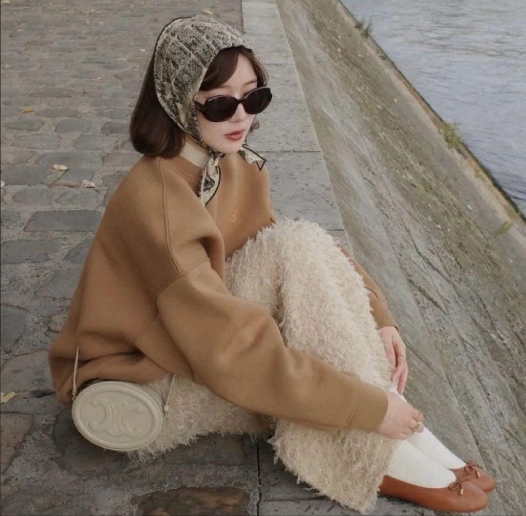 新品　Eaphi FLUFFY TIGHT SKIRT ベージュ