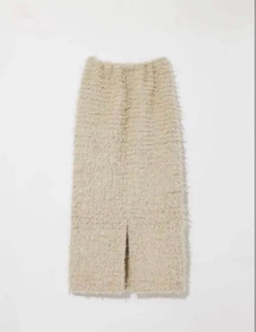 新品　Eaphi FLUFFY TIGHT SKIRT ベージュ
