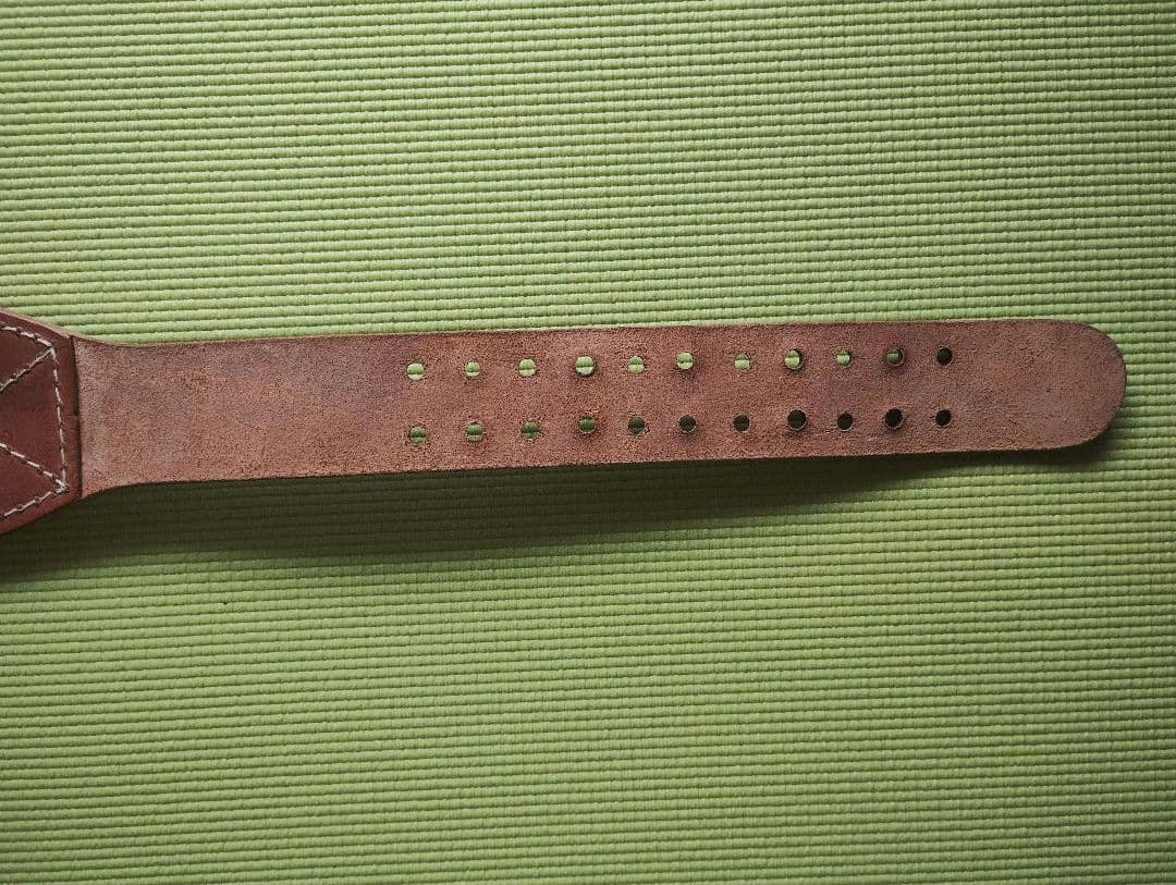 訳あり商品② 新品トレーニングベルト パワーベルト ヌメ革 田崎製作所 改造済