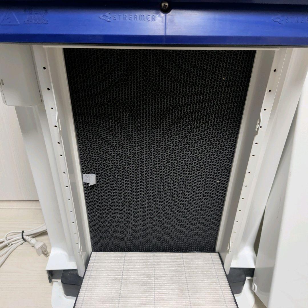 DAIKIN ダイキン 加湿空気清浄機 MCK70UE5-W 2017年製