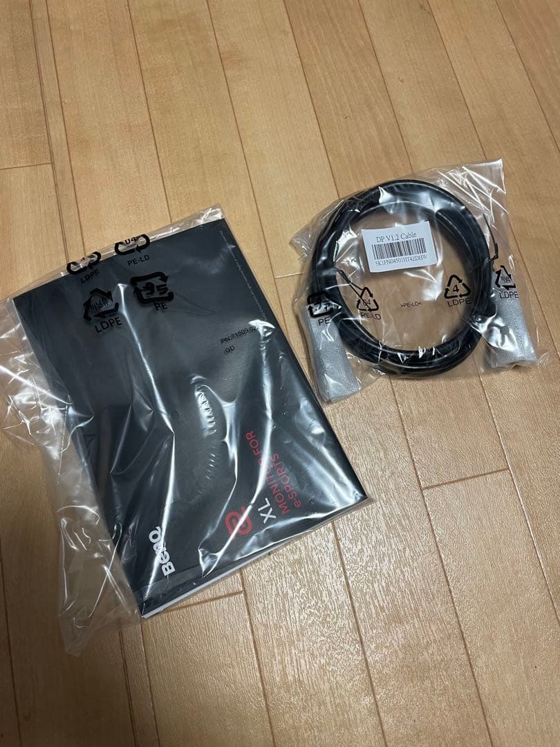 BenQ ZOWIE XL2411K ゲーミングモニター　24インチ 144Hz