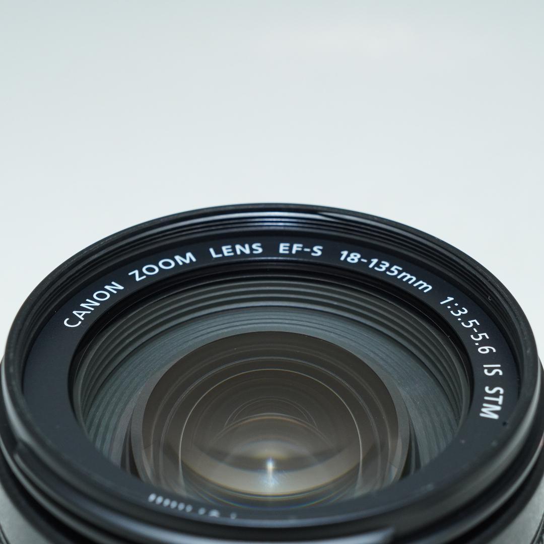 レンズ(ズーム) canon EF-S 18-135 3.5.5.6 IS STM