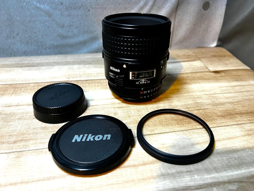 み*☆様 Nikon AF MICRO NIKKOR 60mm f/2.8D 単