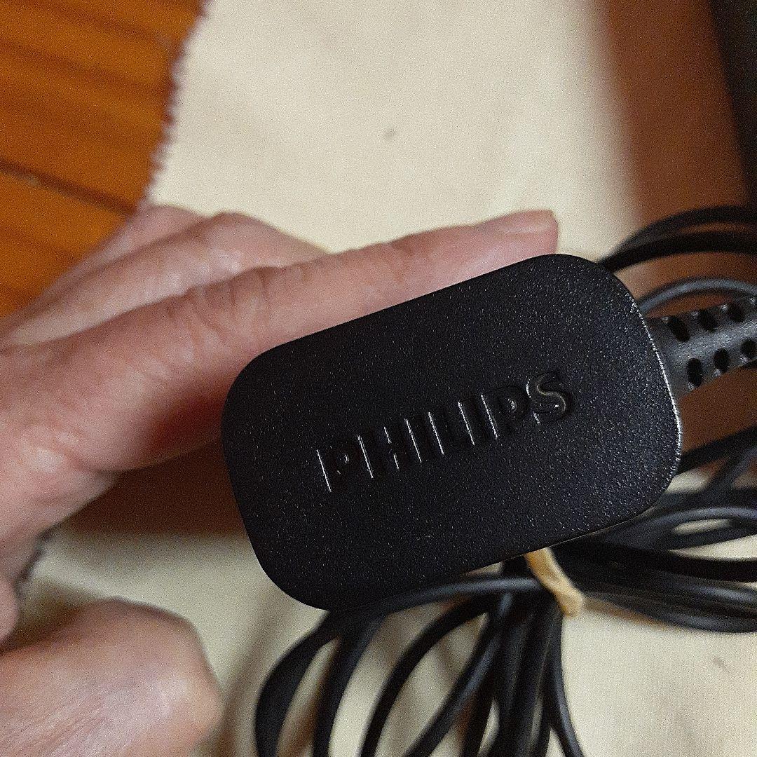 PHILIPS 電気シェーバー Series 7000　7786 2022年製