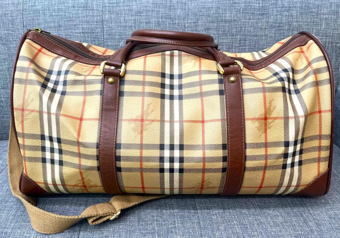 ★バーバリー　ボストンバッグ　W50×D40×H25