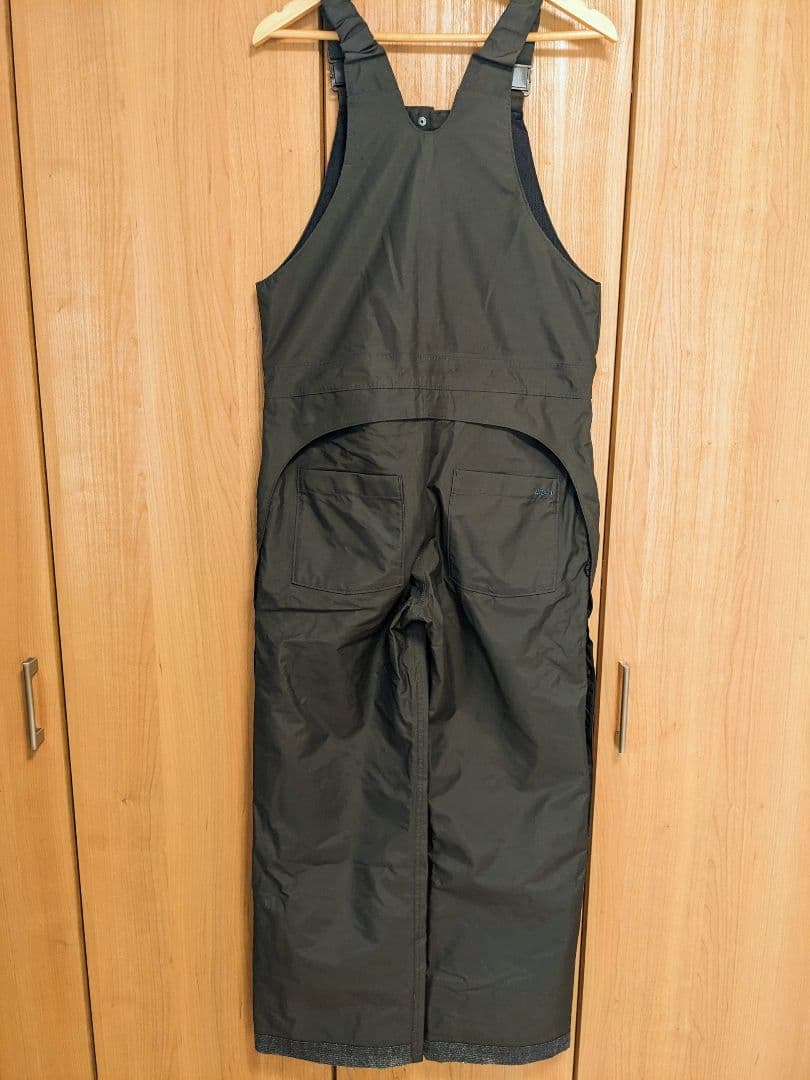 と*う様 グリーンクロージング　ビブパンツ　Sサイズ　オリーブ　greenclo