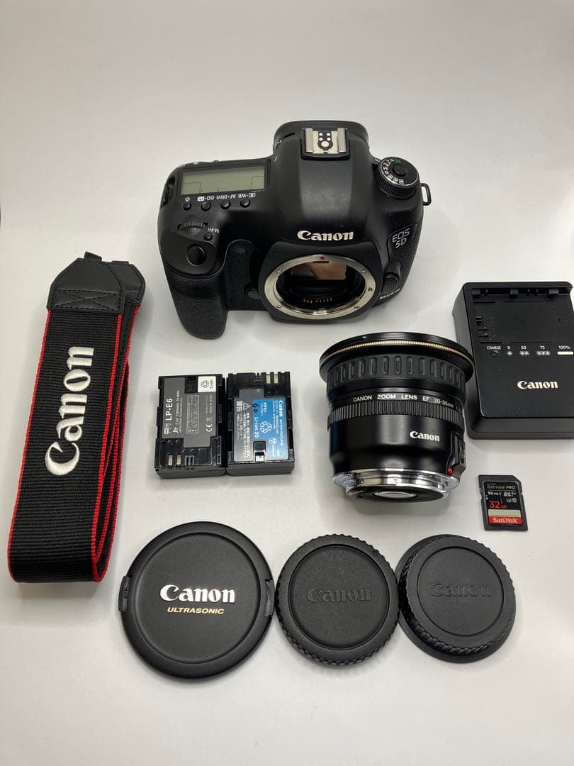 【返品保証】Canon EOS 5D Mark III
