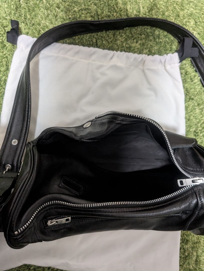 最終値下げ！beautifulpeople ラムレザーライダースシリンダーバッグ