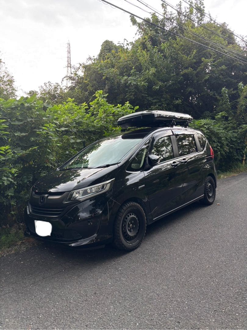 スタッドレスタイヤ　185 65 R15 フリードに使用