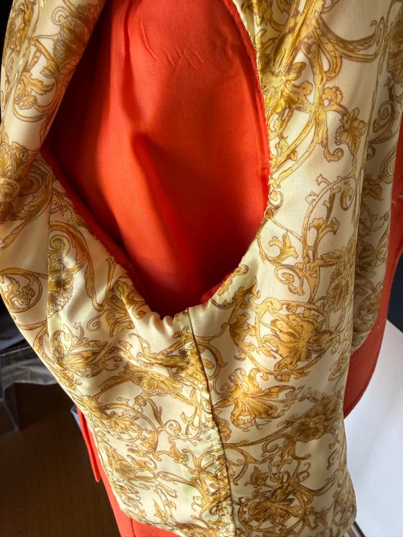 ブリオーニ（Brioni）カシミヤ100%コート