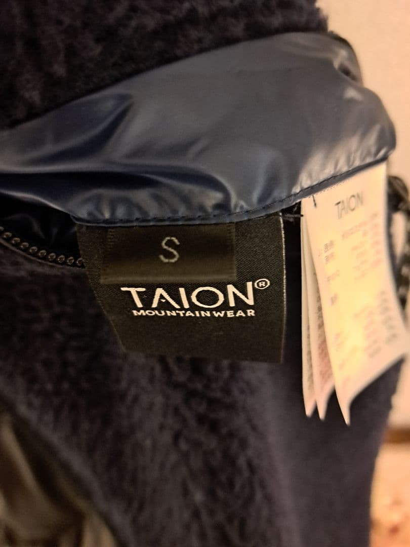 【TAION/タイオン】別注ボア×ダウンフードコートリバーシブル ネイビー S