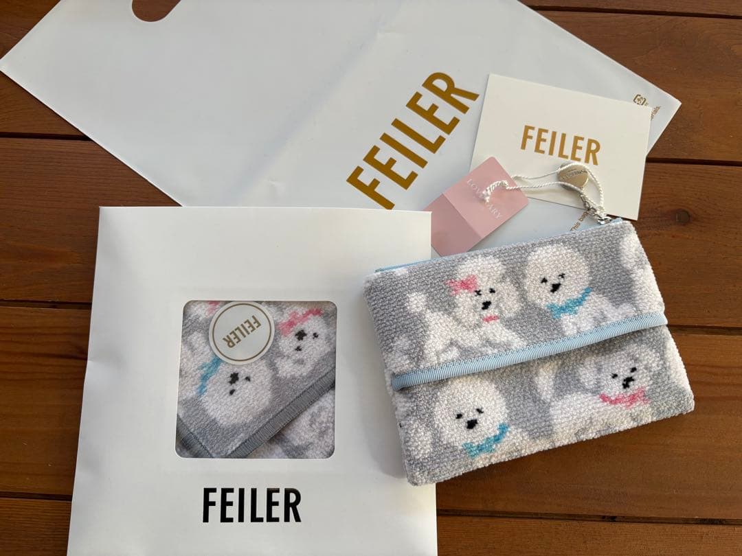 FEILER モフモフワンちゃんティッシュポーチ グレー&ハンカチ