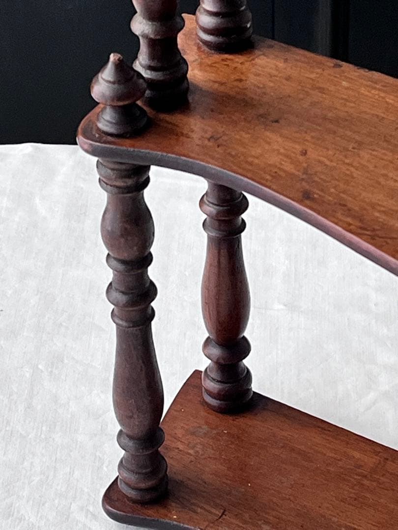 【美品】フランスアンティーク 1900年代 木製3段装飾エタジュール[3689]