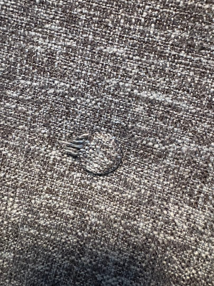 インディゴブルー　ボタン付きソファ