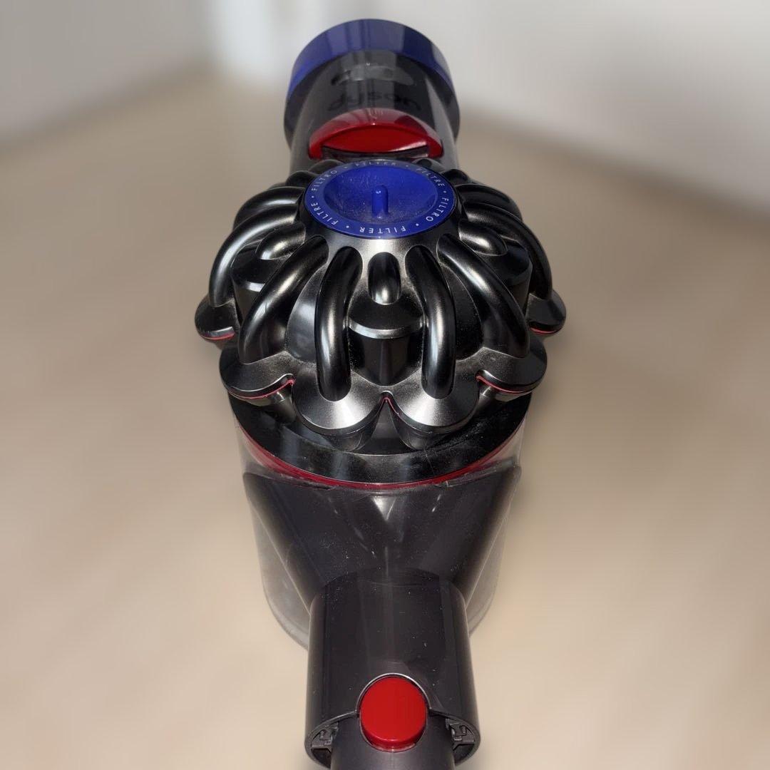 Dyson v7 fluffy SV11 ダイソン 動作品 蛇腹交換済　充電器付