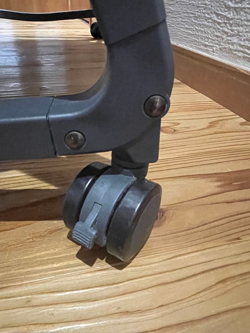 HZDMJ ベビーベッド コンパクトで折畳可能 持ち運びしやすい添い寝ベッド