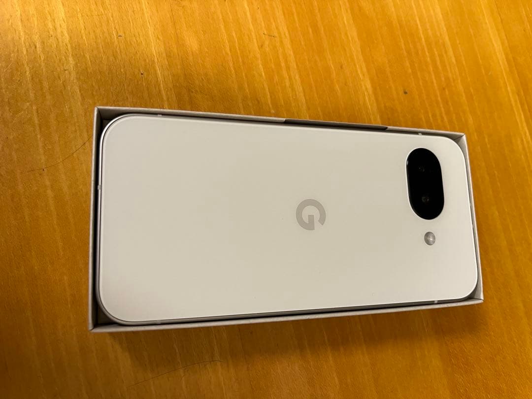 Google pixel9a Porcelain（ホワイト系）