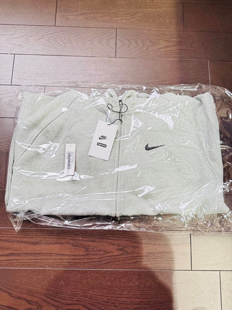 トップス M Supreme Nike Zip Up Hooded Sweatshirt