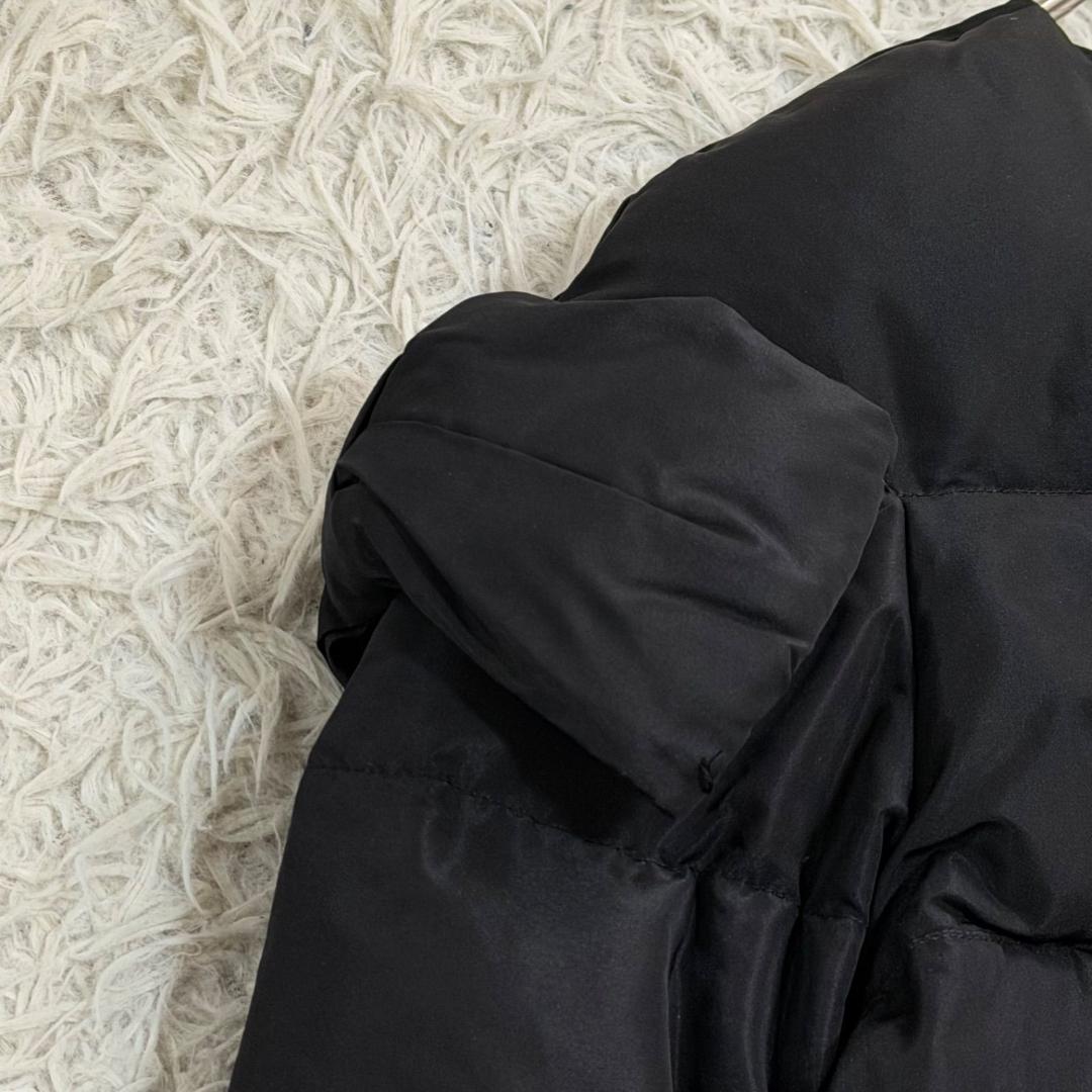 17125✨レッドヴァレンティノ 38 M リボン ダウンジャケット ブラック