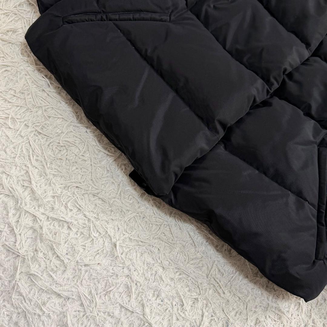 17125✨レッドヴァレンティノ 38 M リボン ダウンジャケット ブラック