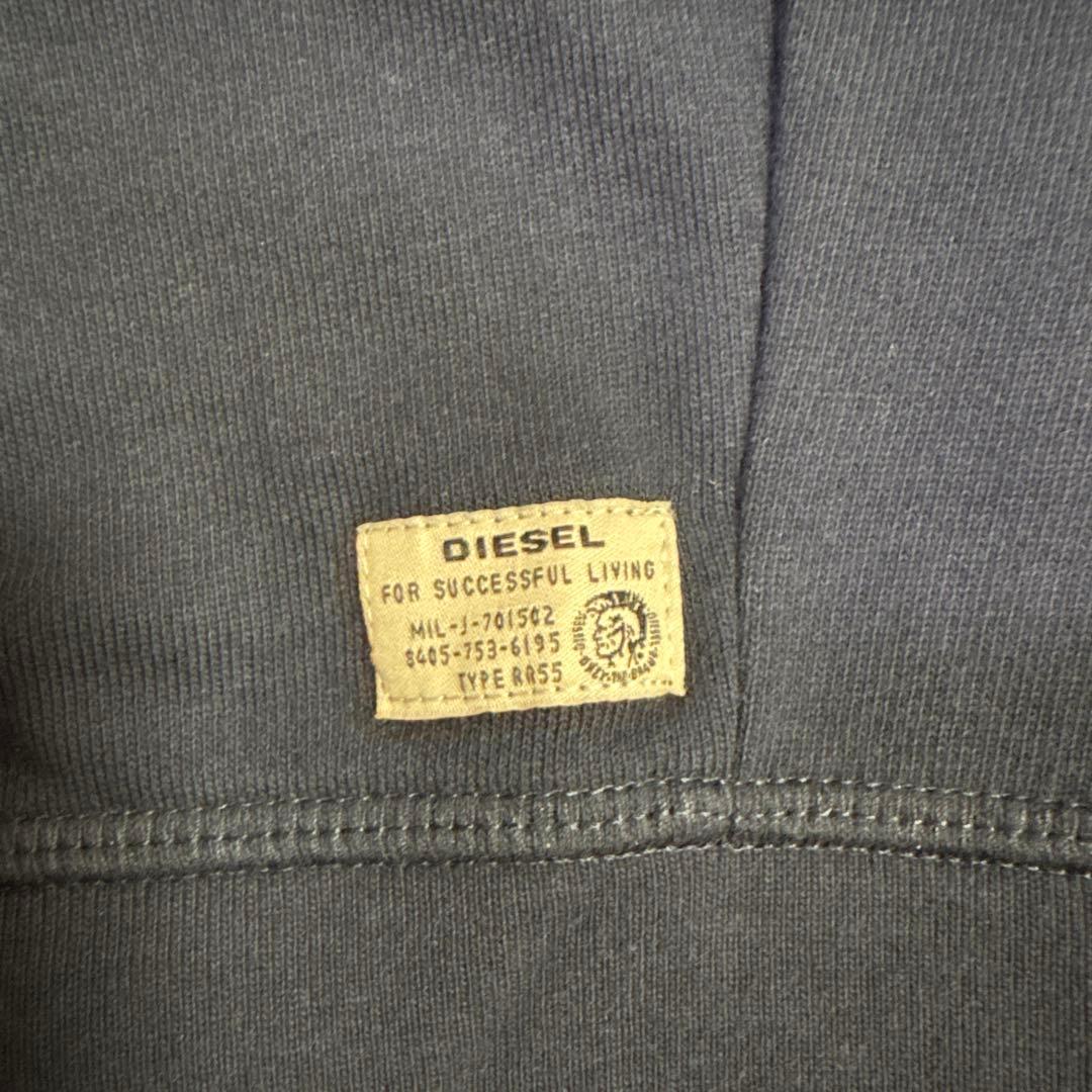 新品、未使用DIESEL ネイビー ジップアップパーカー Lサイズ