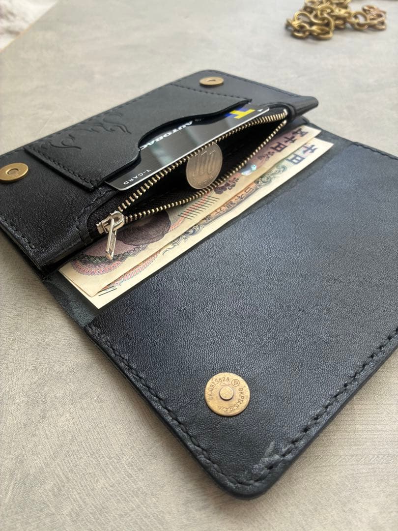 フラワースタッズ　トラッカーウォレット‼️