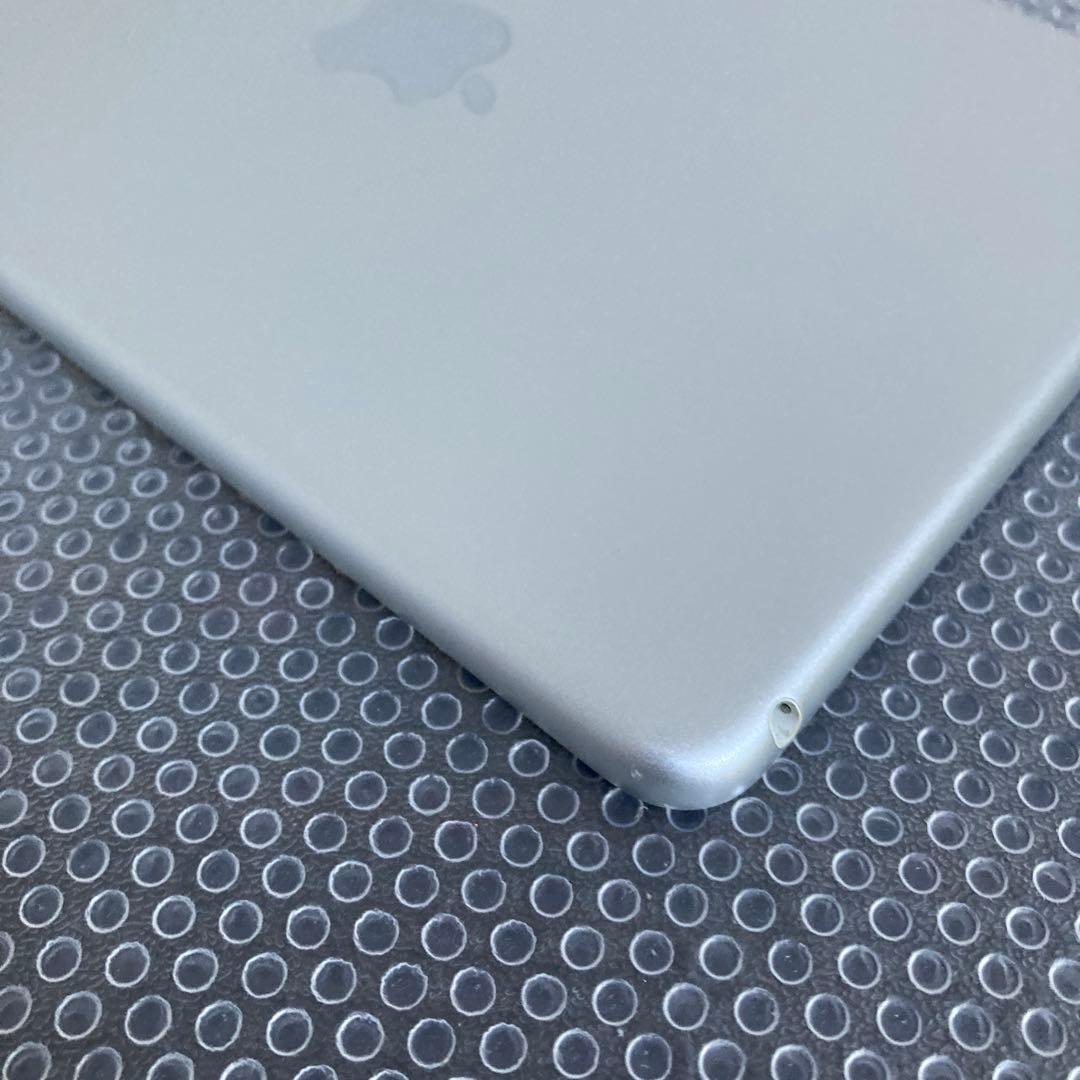 3998 美品☆電池最良好☆iPad mini4 16GB WIFIモデル☆