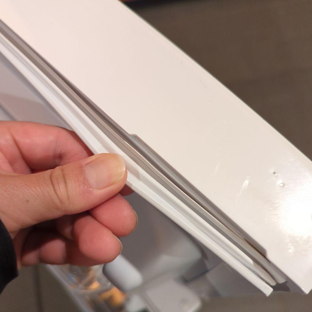 アズサ極美品☆2022年製！(東京23区のみ送料と設置無料)冷蔵庫