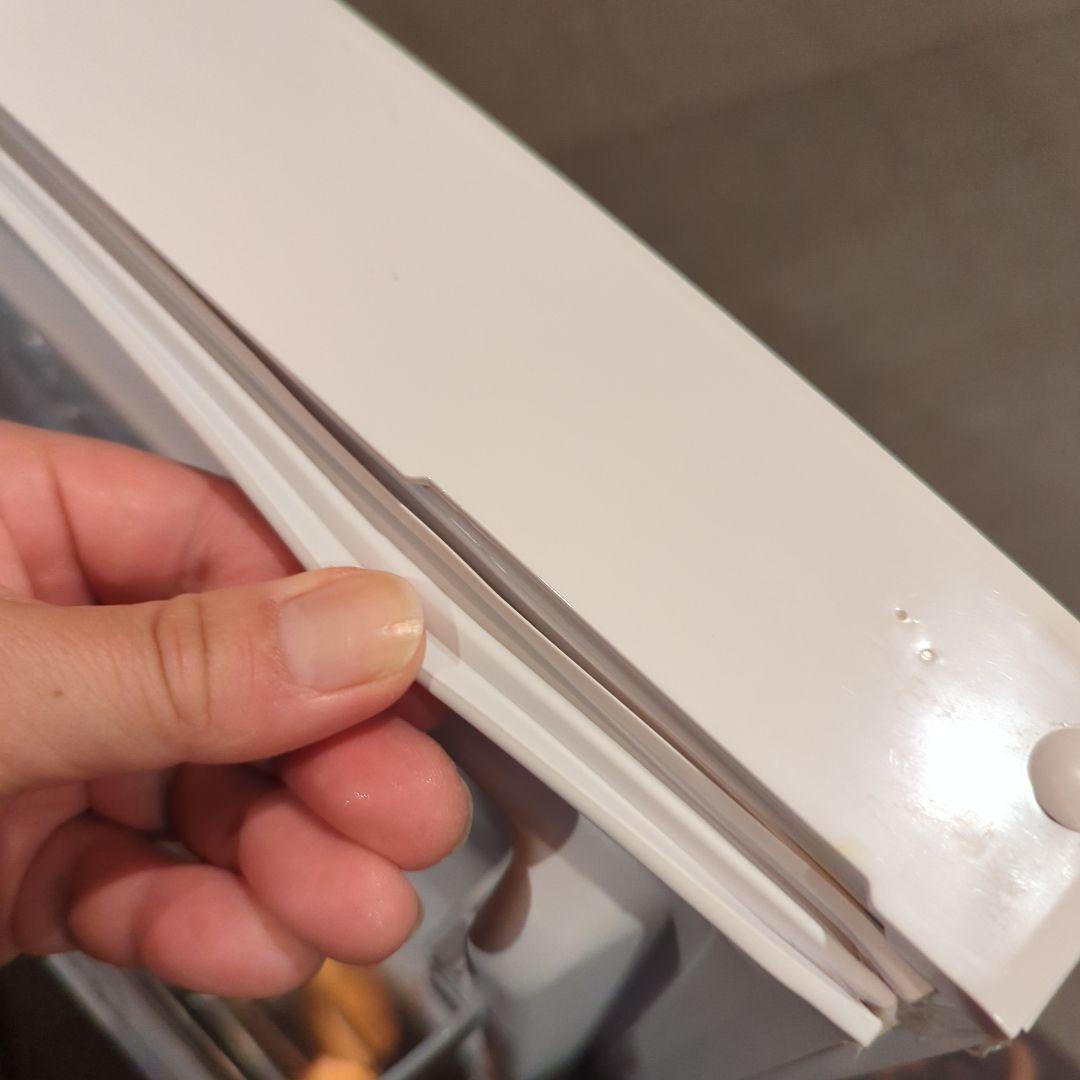 アズサ極美品☆2022年製！(東京23区のみ送料と設置無料)冷蔵庫