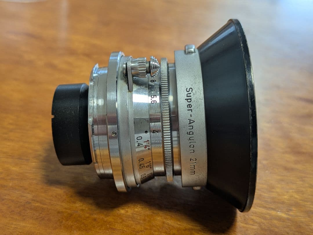 Leica スーパーアンギュロン21mm F4 オリジナルフード付き