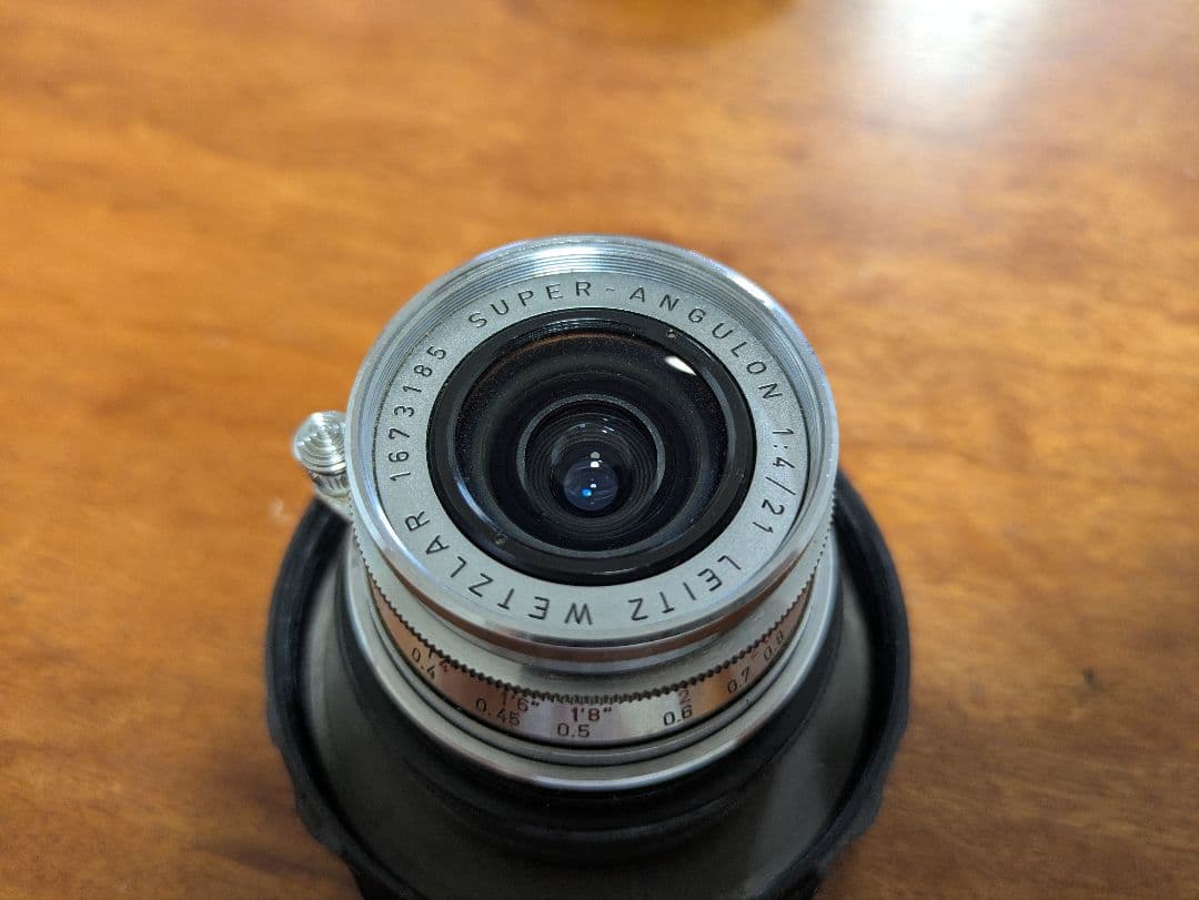 Leica スーパーアンギュロン21mm F4 オリジナルフード付き