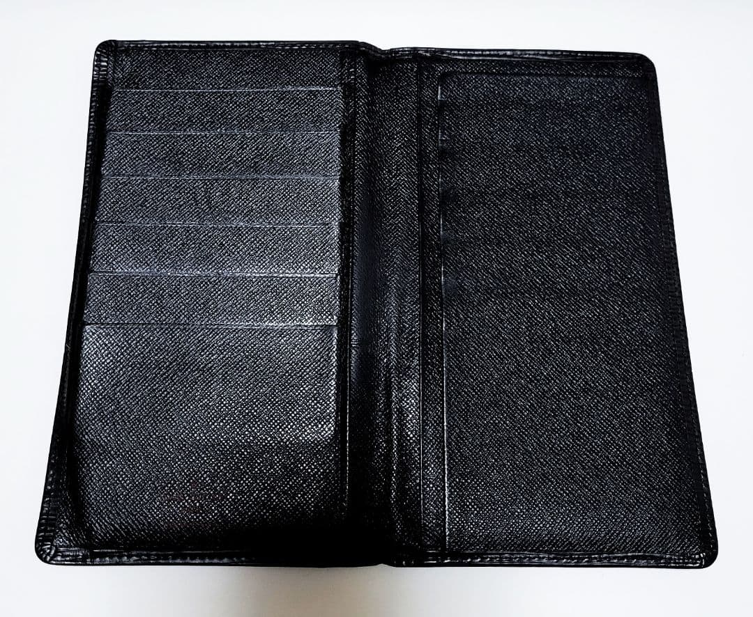 ルイヴィトン　エピ　定番　財布　札入れ　カード入れ　長財布　メンズ　レディース