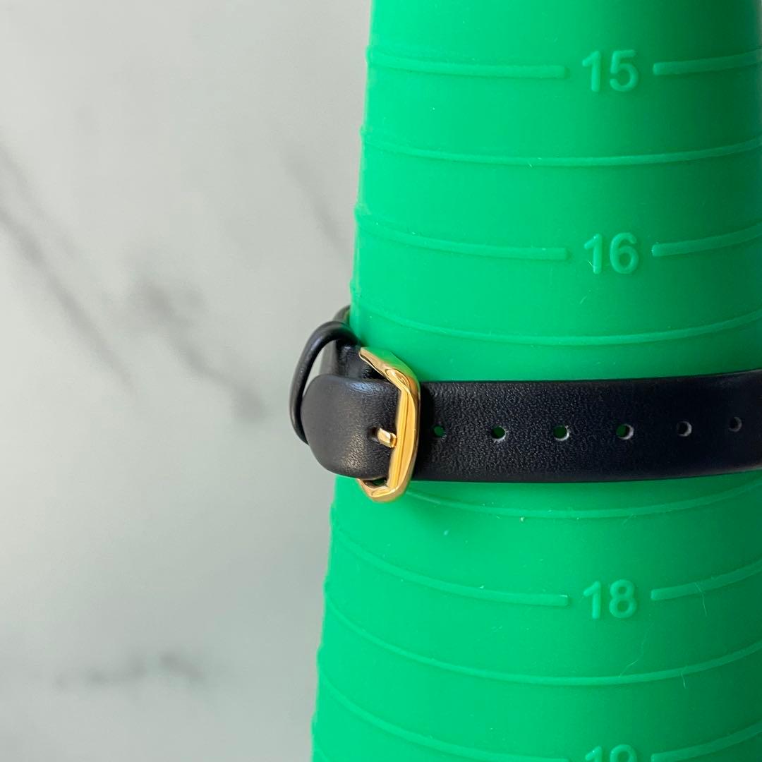 稼動品　GUCCI グッチ　ゴールドケース　スモールセコンド　腕時計　レディース