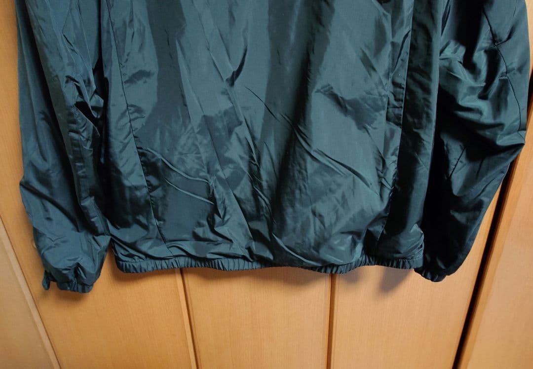 デサント　セットアップ　防寒仕様　中厚　シャカシャカ　黒　Lサイズ