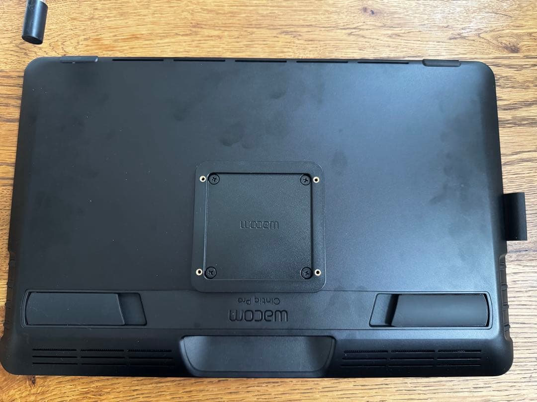 ワコムWacom Cintiq Pro液晶ペンタブレット+スタンド+スリムペン