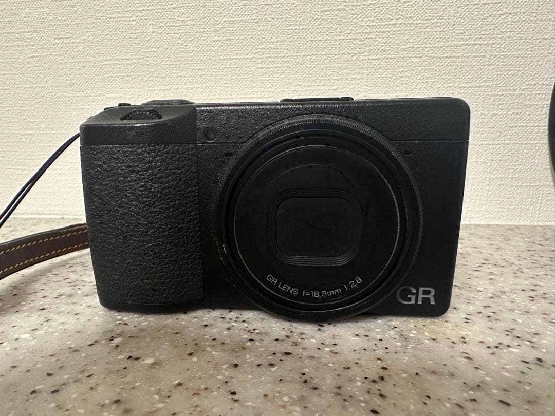 【映り込み有】RICOH GR III コンパクトデジタルカメラ