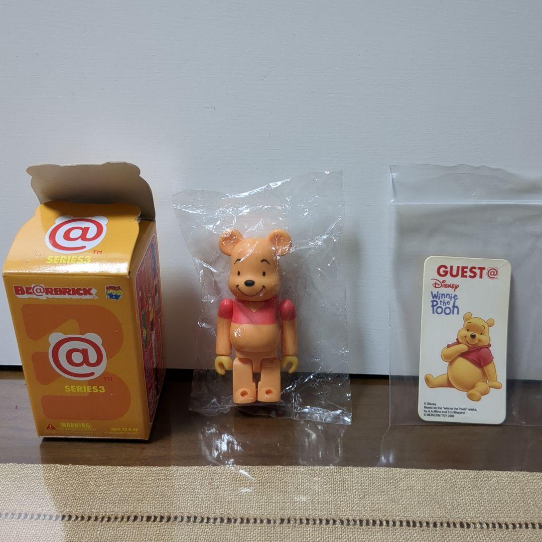値下げ！内袋未開封！ ベアブリックシリーズ3 プーさん